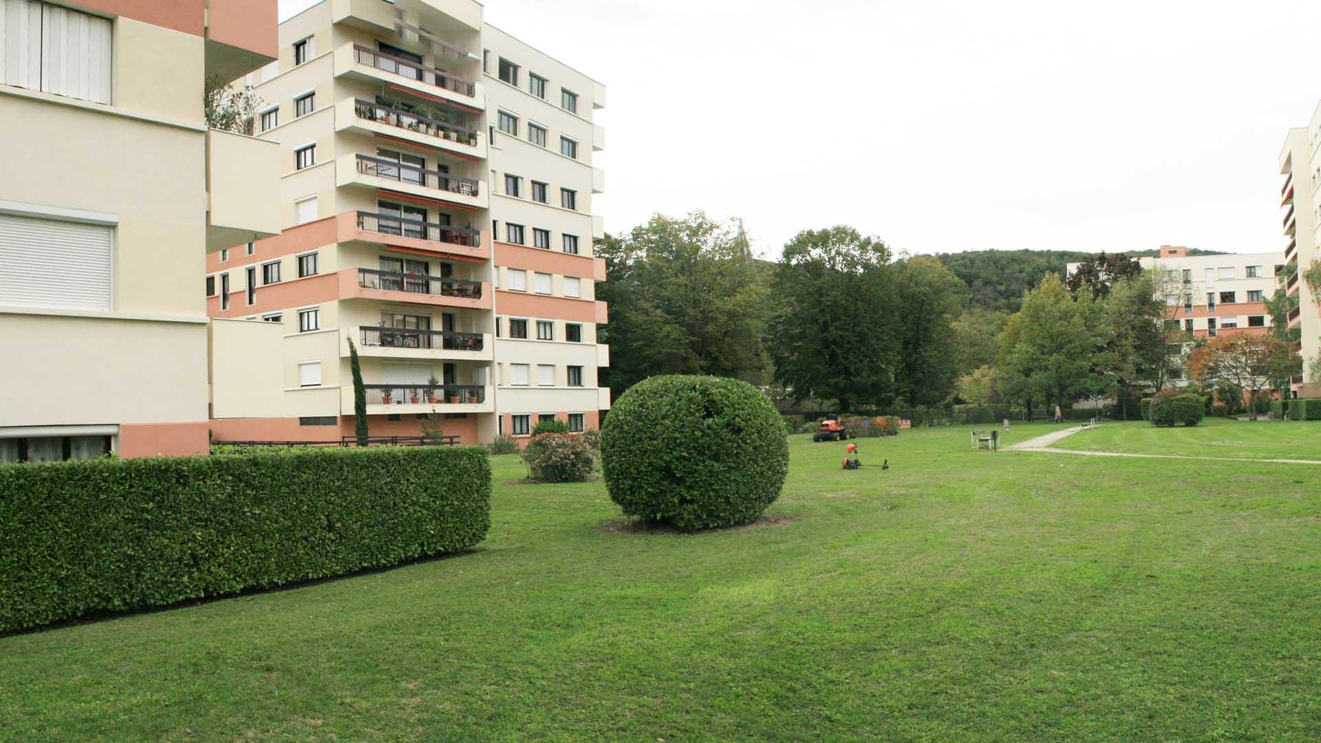 Terrasse piscine.jpg